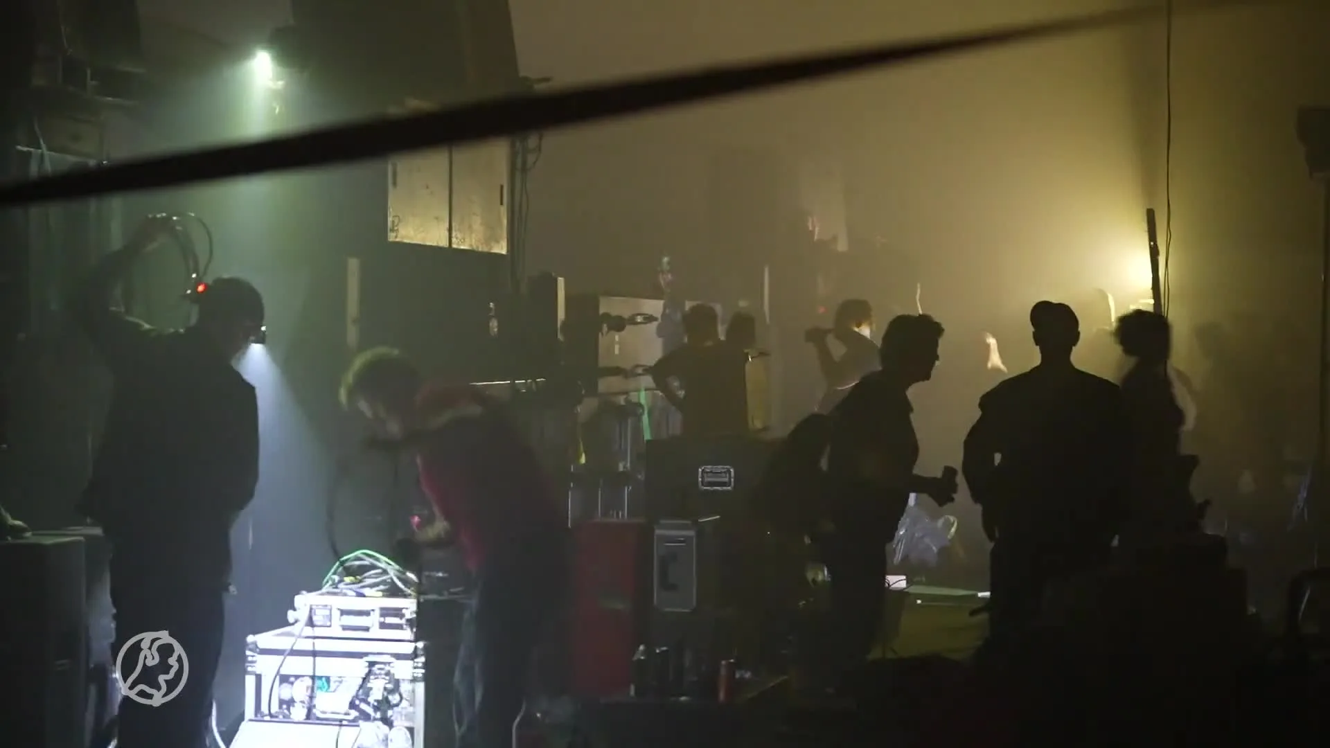 Politieagent gewond bij actie op illegaal feest in Best