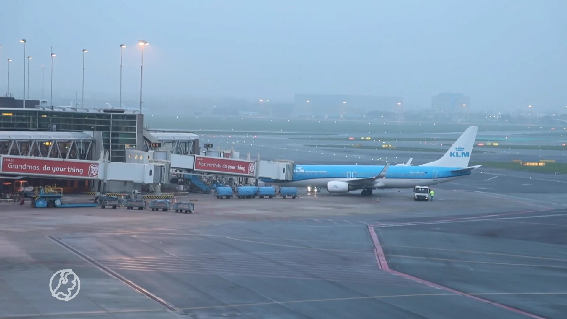 KLM annuleert vluchten vanwege de mist