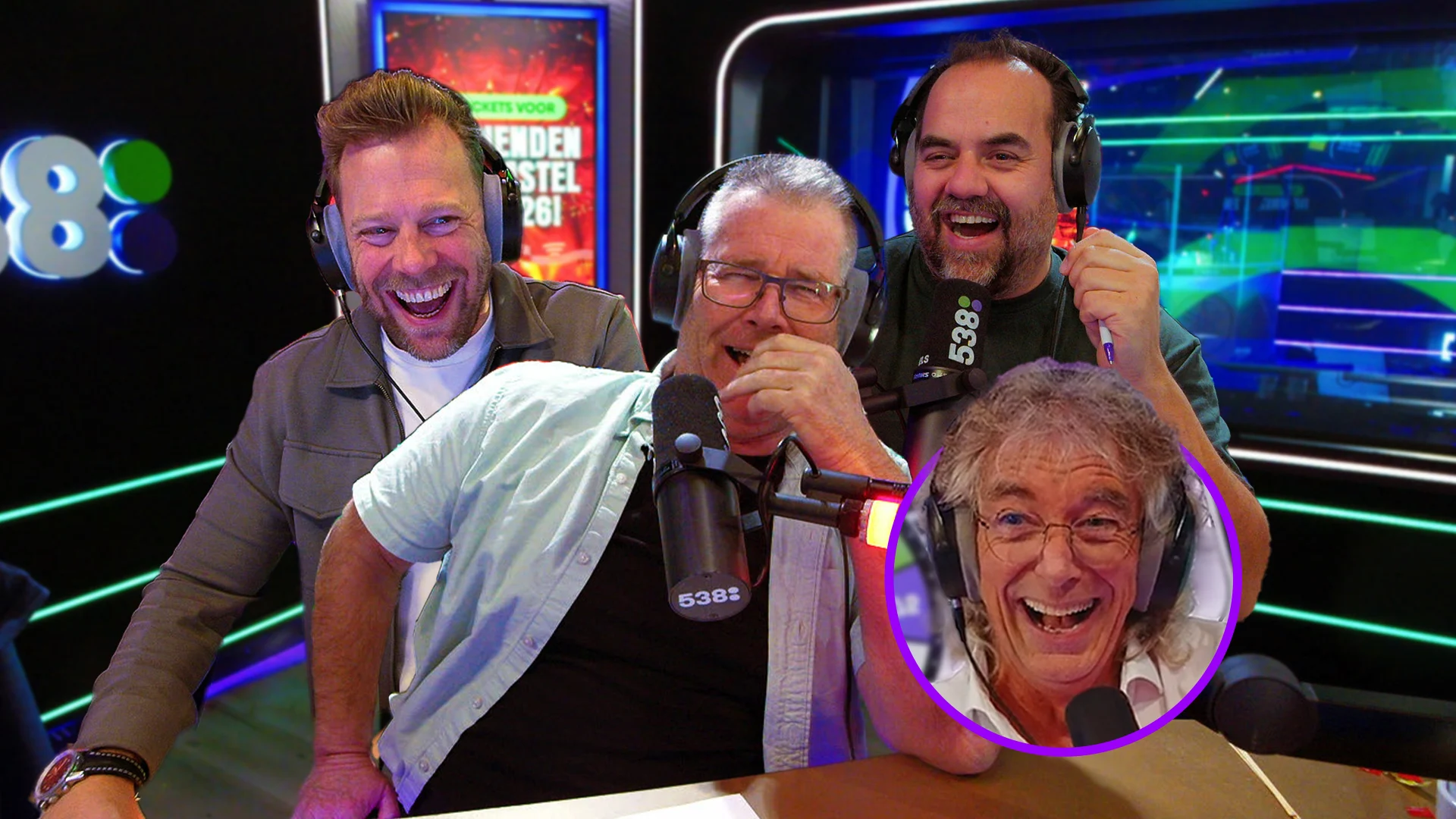 Arie vertelt weer een hilarische mop! 'Vroeger...'