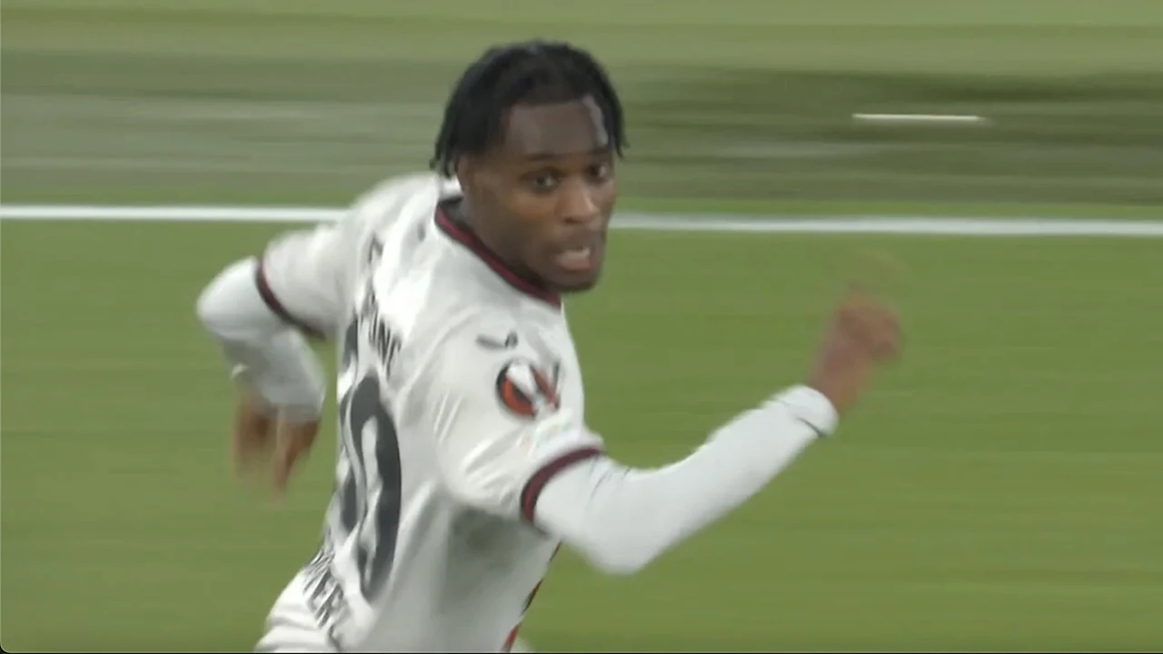VIDEOGOAL: West Ham United - Bayer Leverkusen 1-1 (Frimpong)
