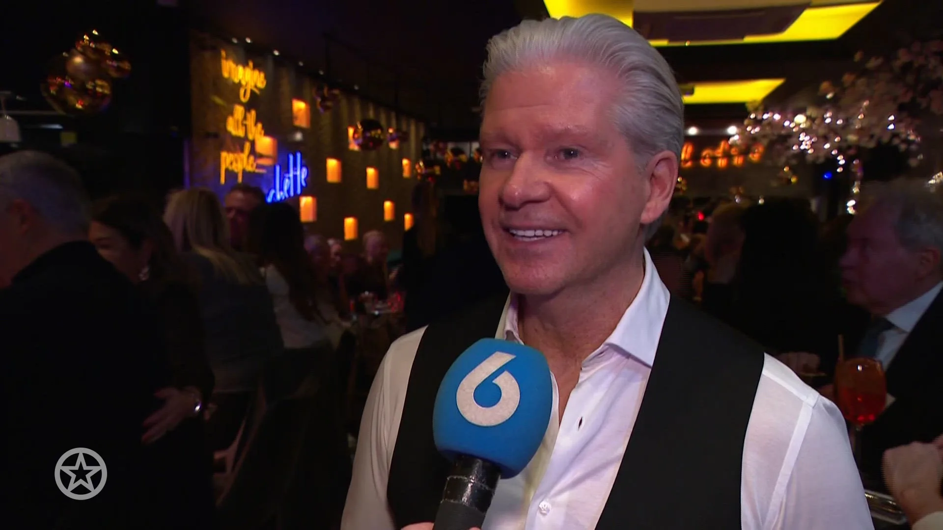 Dries Roelvink en Hans Klok werken gewoon met kerst