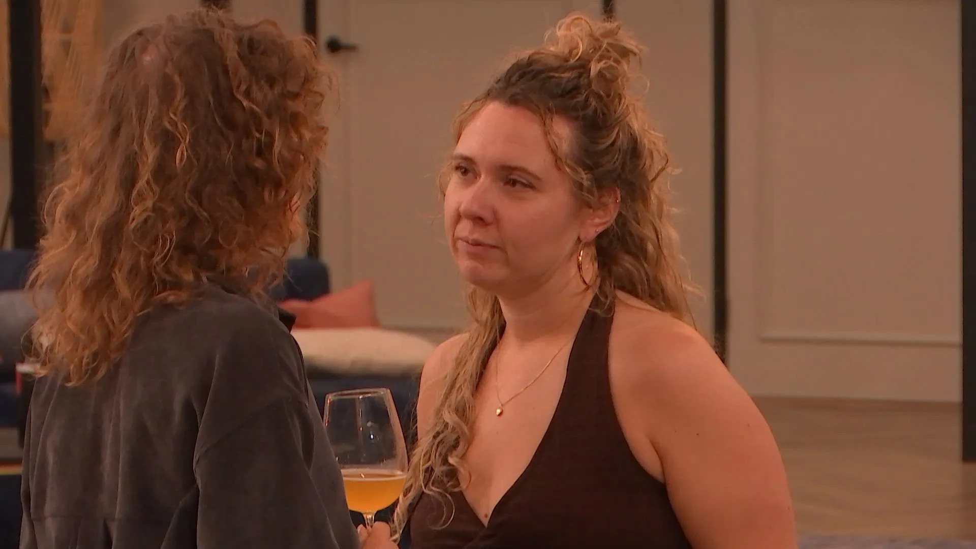 Valt Lisa op Angelo?