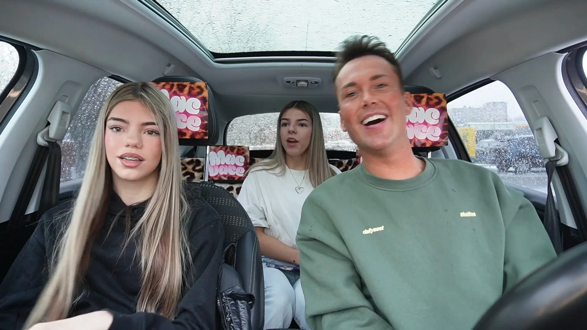 Nick Eshuis, Lily en Roxy worden bekogeld tijdens Macdate