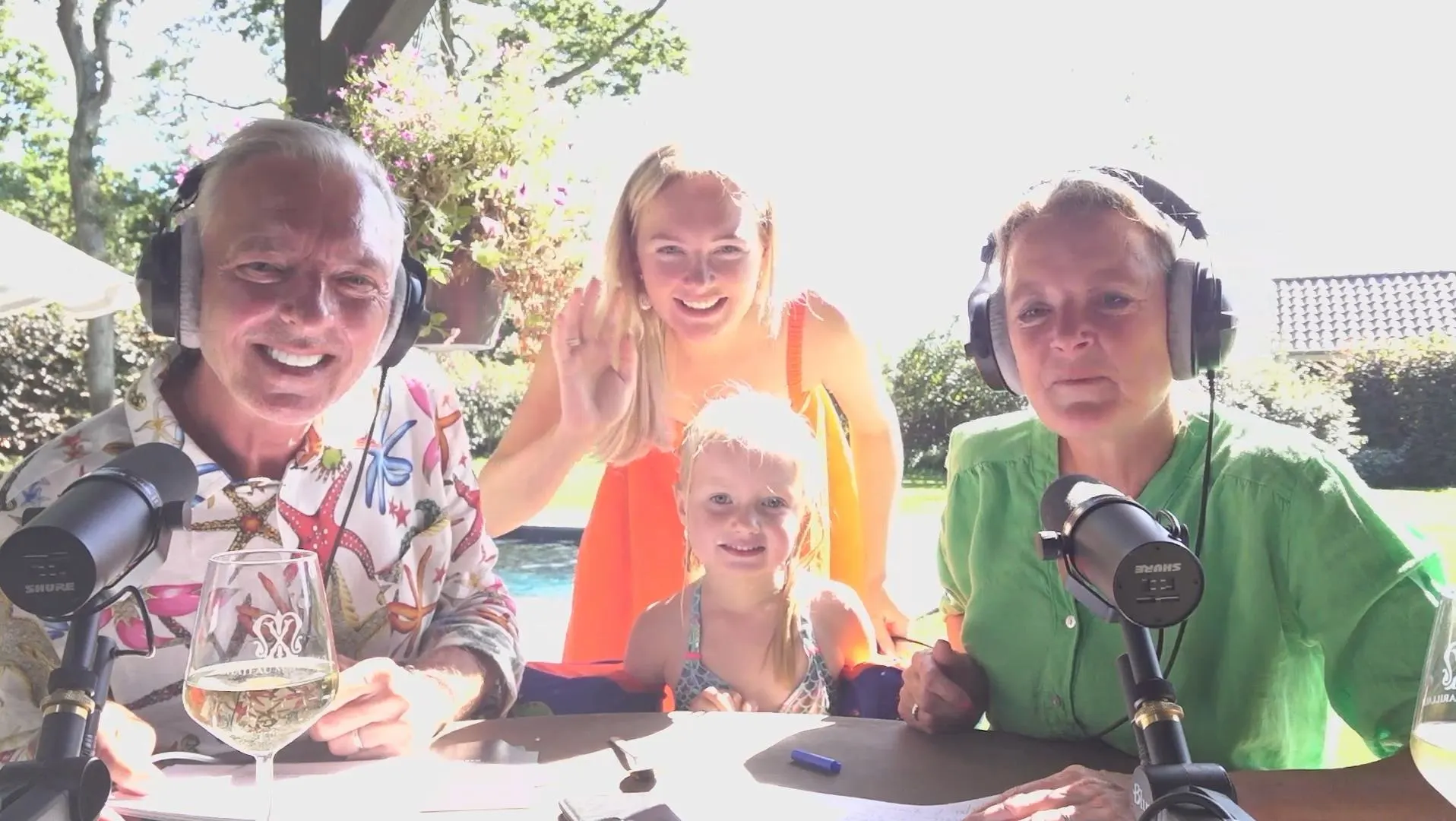 Kom in zomerse sferen samen met Martien en Erica: "Meid, ik groei helemaal dicht."