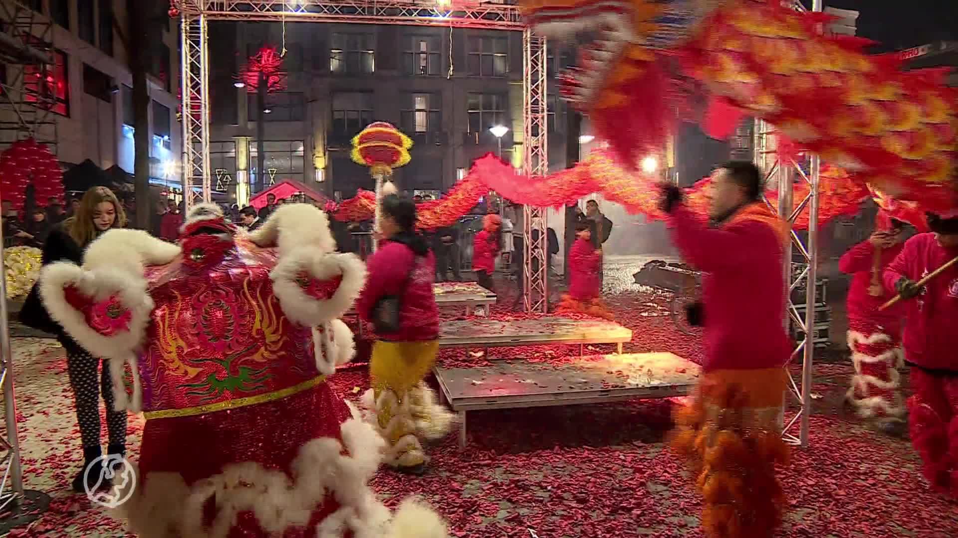 deze (gekke) nieuwjaarstradities hebben ze in het buitenland