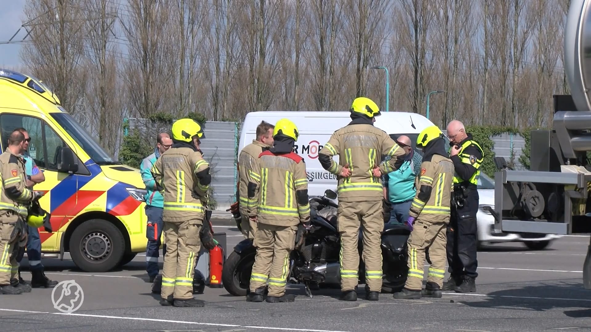 Motor belandt onder vrachtwagen bij tolplein Borssele