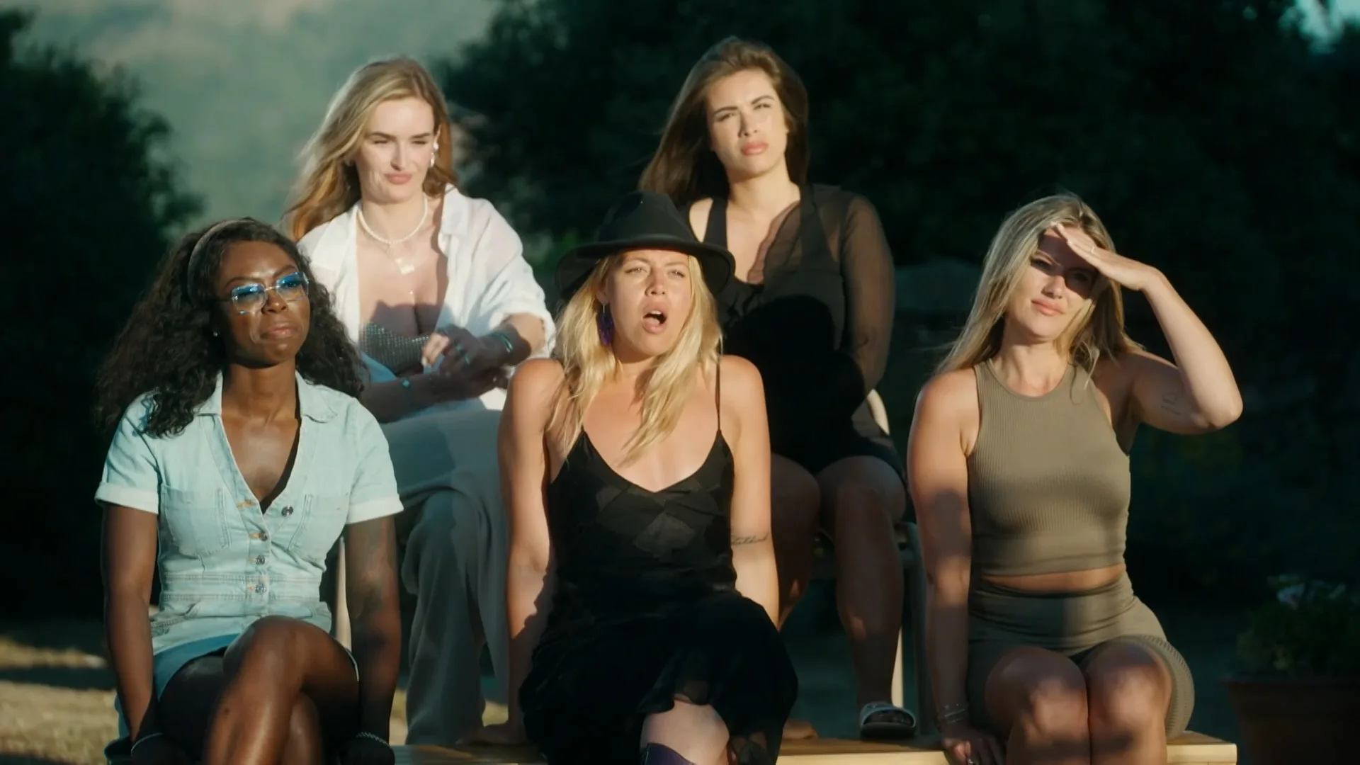 Verbaasde blikken wanneer Jordy zijn stem onthult