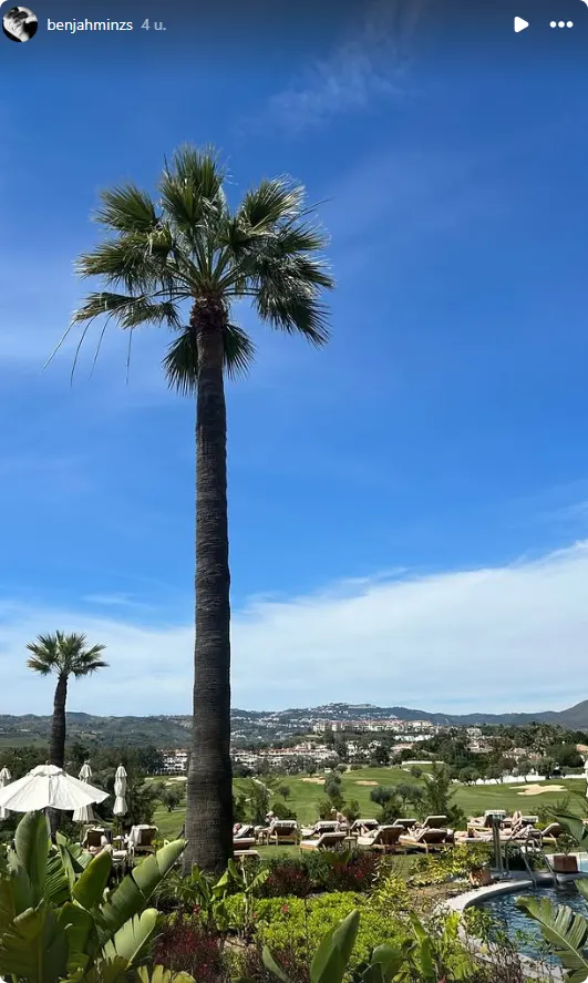 Benjahmin in de VS voor zijn basketbalcarrière. Bron: Instagram story Benjahmin.