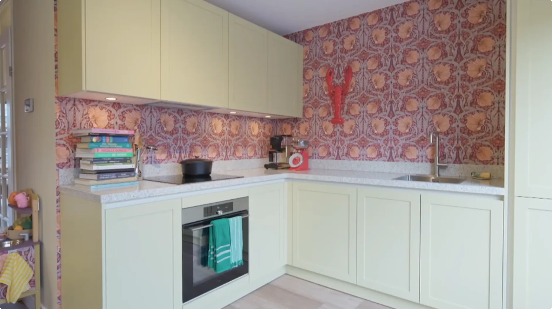 De nieuwe keuken van Sarah en Lasse - Bron: RTL