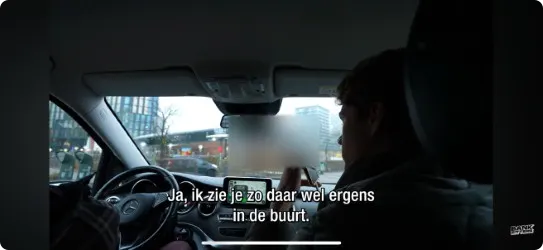 (Screenshot YouTube: Bankzitters, inmiddels is het telefoonnummer geblurred).