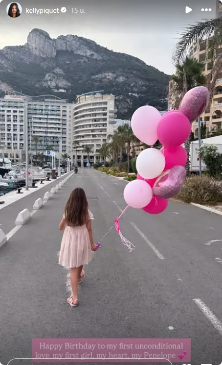 Kelly Piquet deelt onder meer deze foto op haar Instagram.