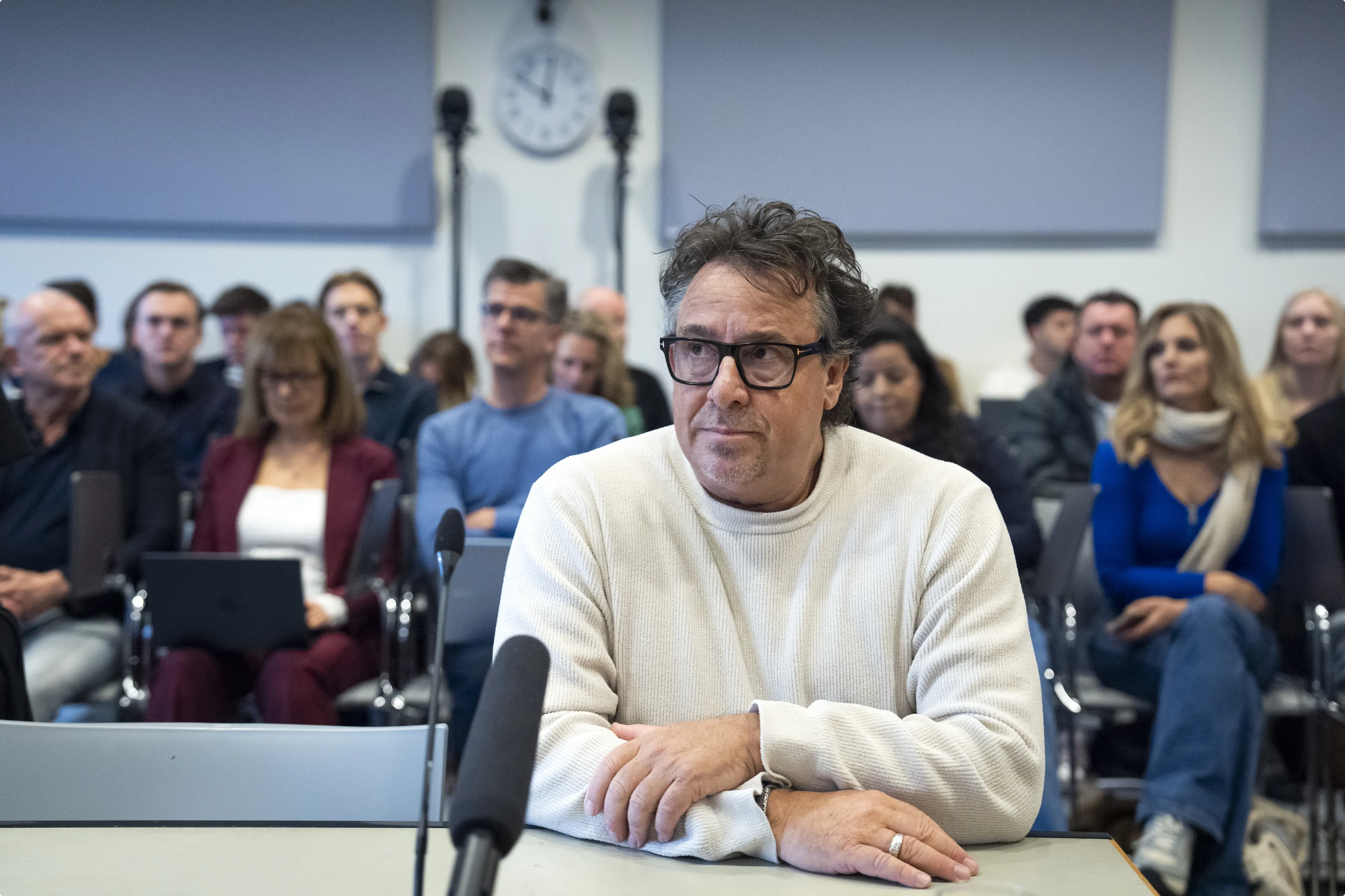 Marco Borsato in de rechtszaal, voorafgaand aan de uitspraak door de rechtbank Midden-Nederland - Bron: ANP