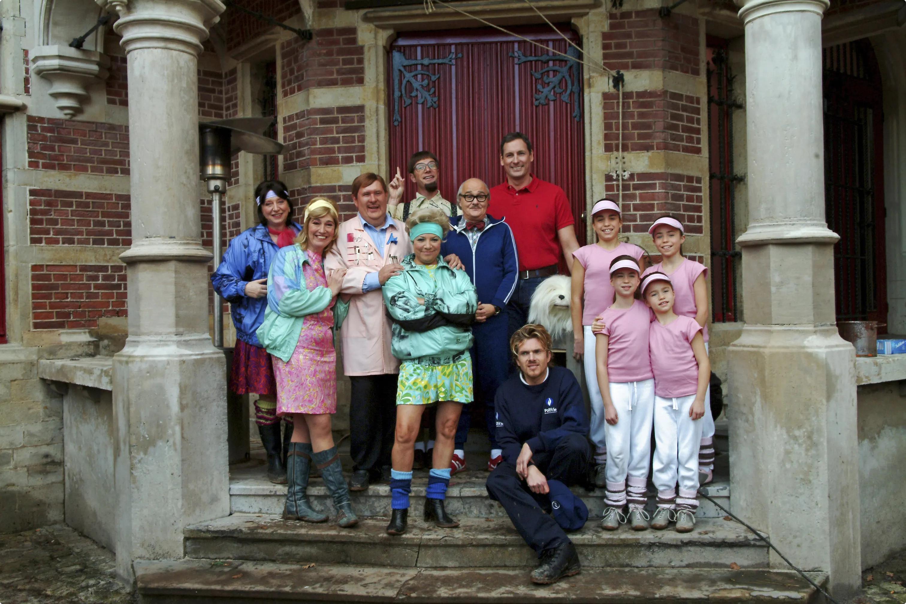 Speelfilm Groepsfoto van de acteurs in de eerste speelfilm van Samson en Gert in 2007 - Bron: ANP.