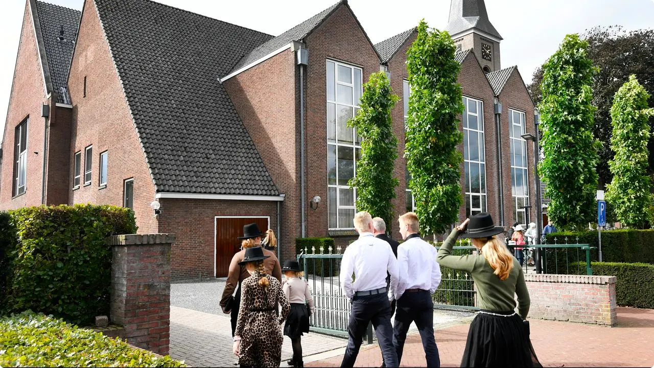 maximaal-dertig-mensen-bij-kerkdiensten-en-zangverbod