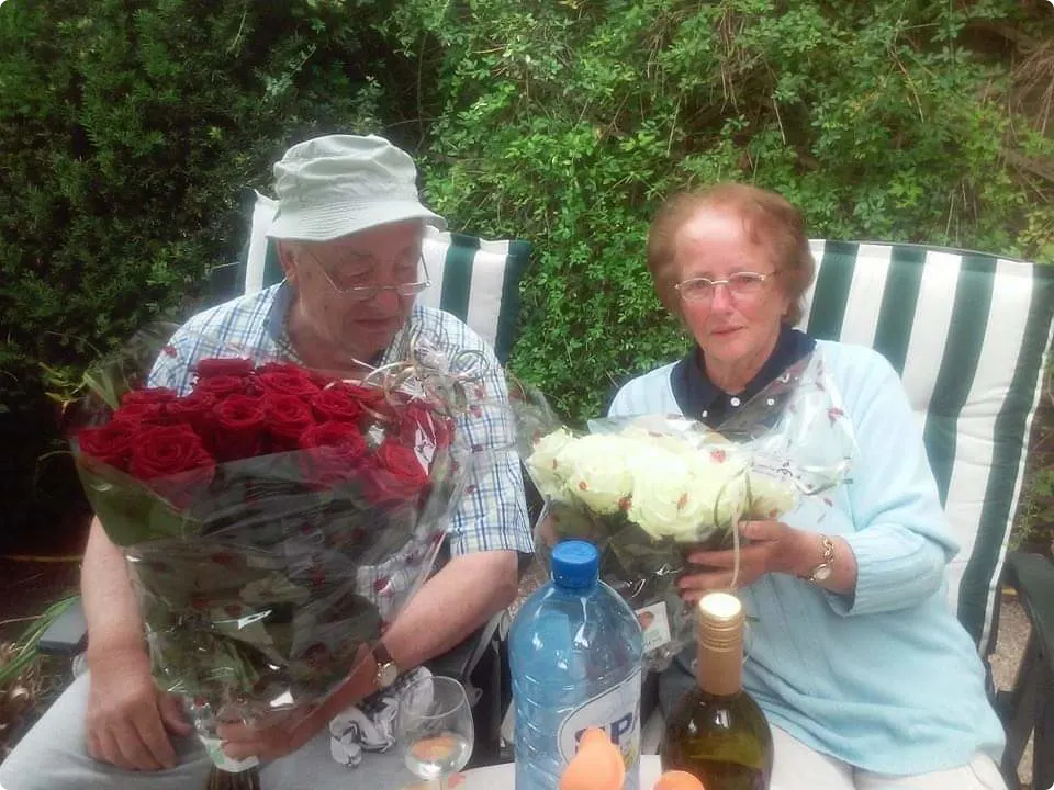 Pijnlijk: koning feliciteert stel met diamanten huwelijk, maar bruidegom Gerard is al overleden