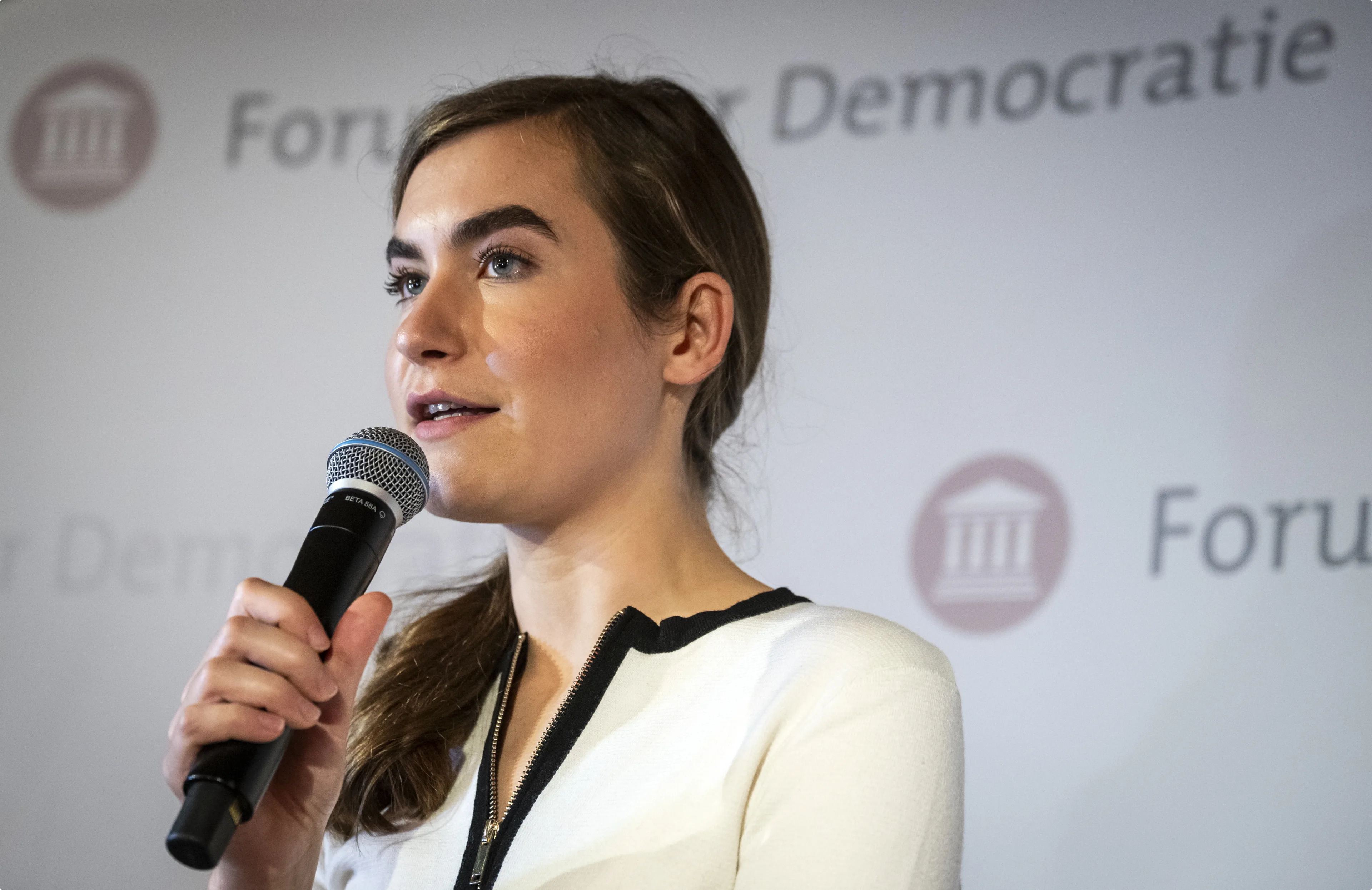 FvD-lijsttrekker Lidewij de Vos reageert op de uitslagen van de Tweede Kamerverkiezingen. Beeld: ANP