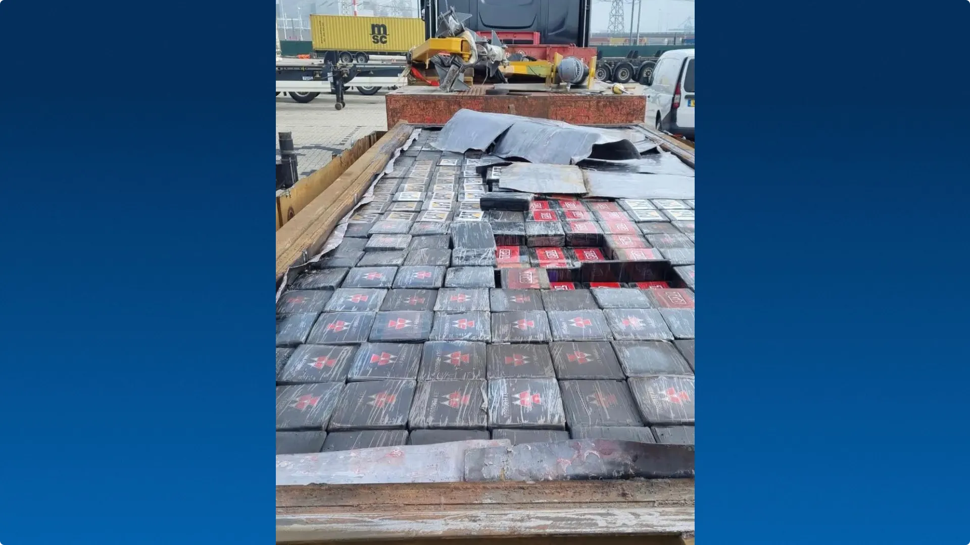 Onderkant van de perscontainer. Beeld: Openbaar Ministerie