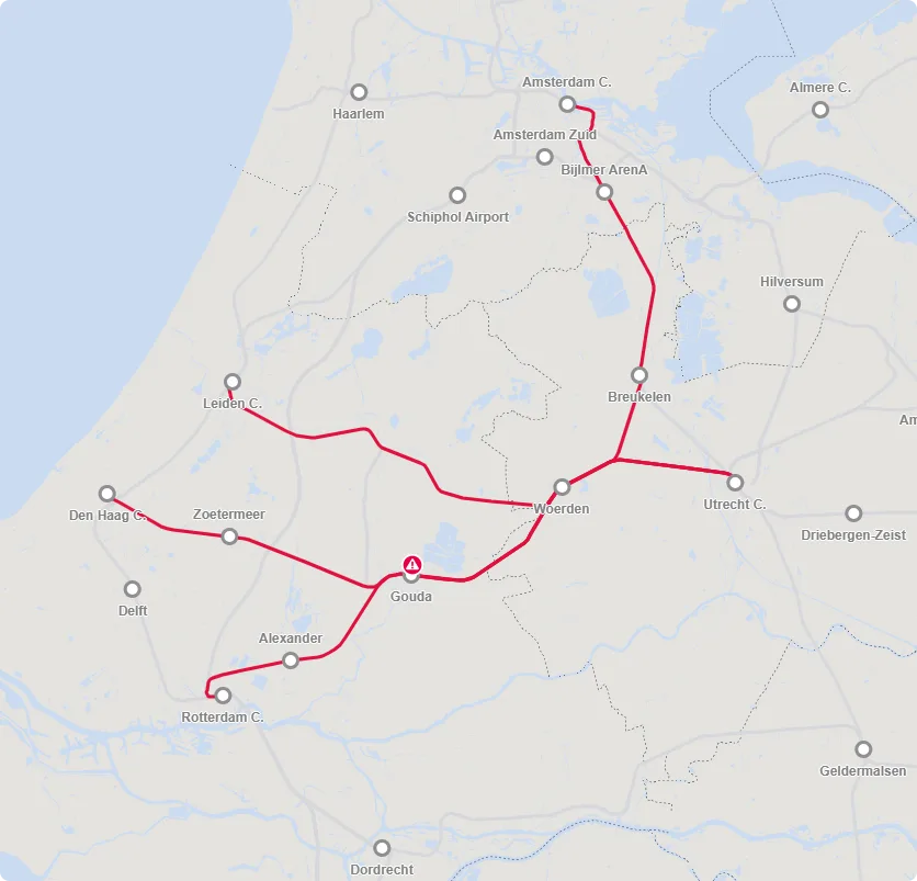 De getroffen trajecten die hinder ondervinden van de brand in Woerden. Beeld: NS