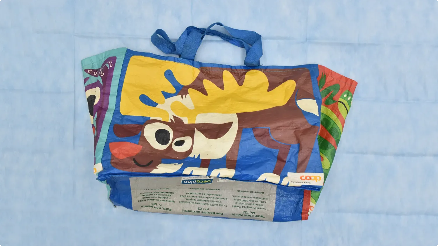 De opvallende rendiertas. Beeld: Opsporing Verzocht