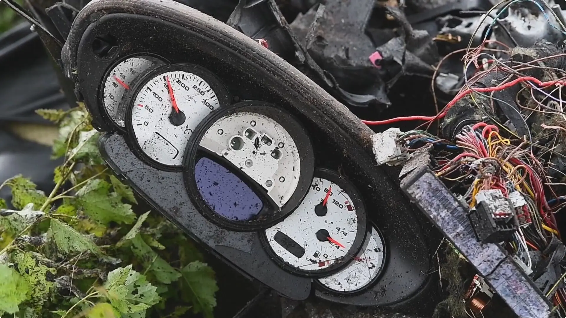Dodelijk ongeval Porsche in stukken Eersel