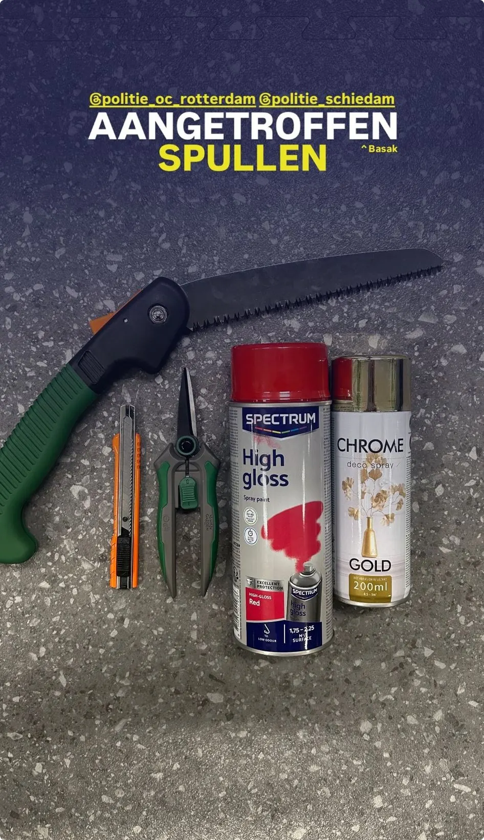 Beelden van de gevonden spullen. Bron: Instagram / jeugdagenten_schiedam