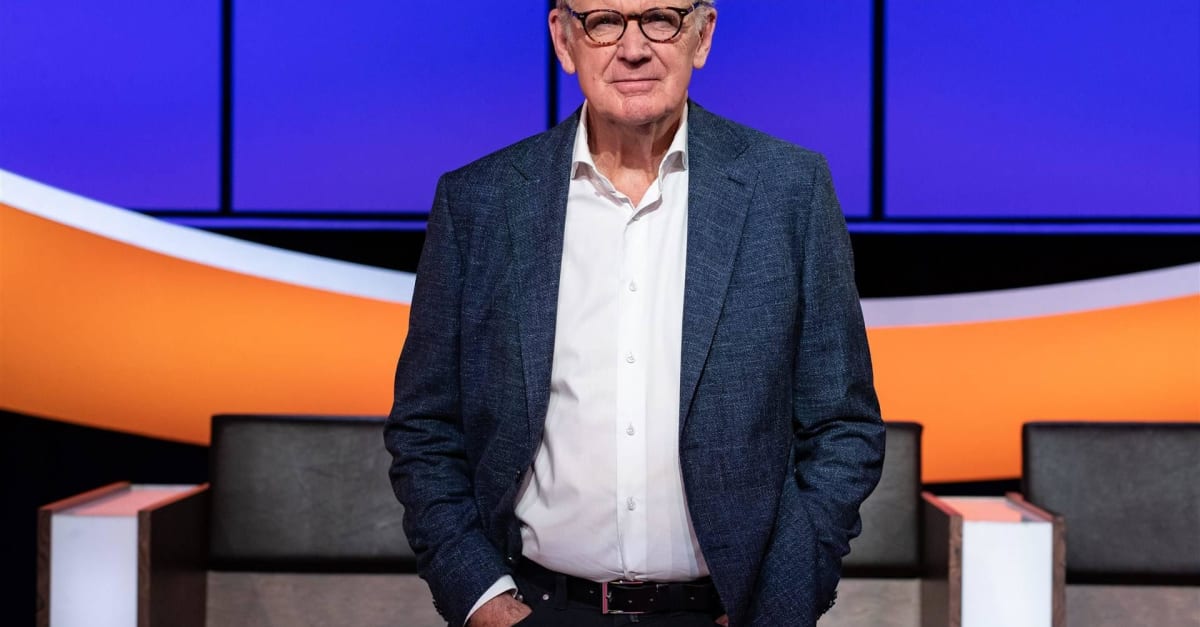 Philip Freriks geeft emotionele lezing over vermoorde broer