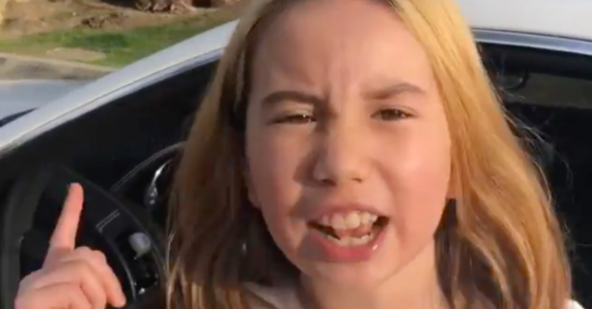 Rapper Lil Tay ondanks doodverklaring toch in leven | Shownieuws