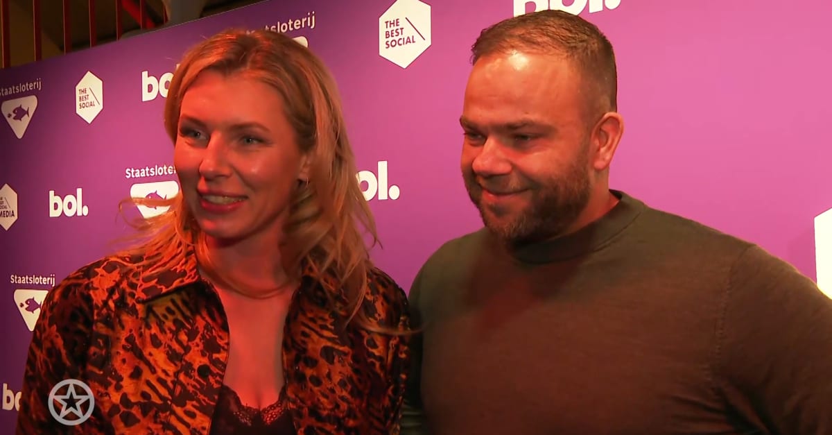 URK-Greetje deelt prachtig nieuws met vriend Bert: 'Hebben het geflikt' |  Shownieuws