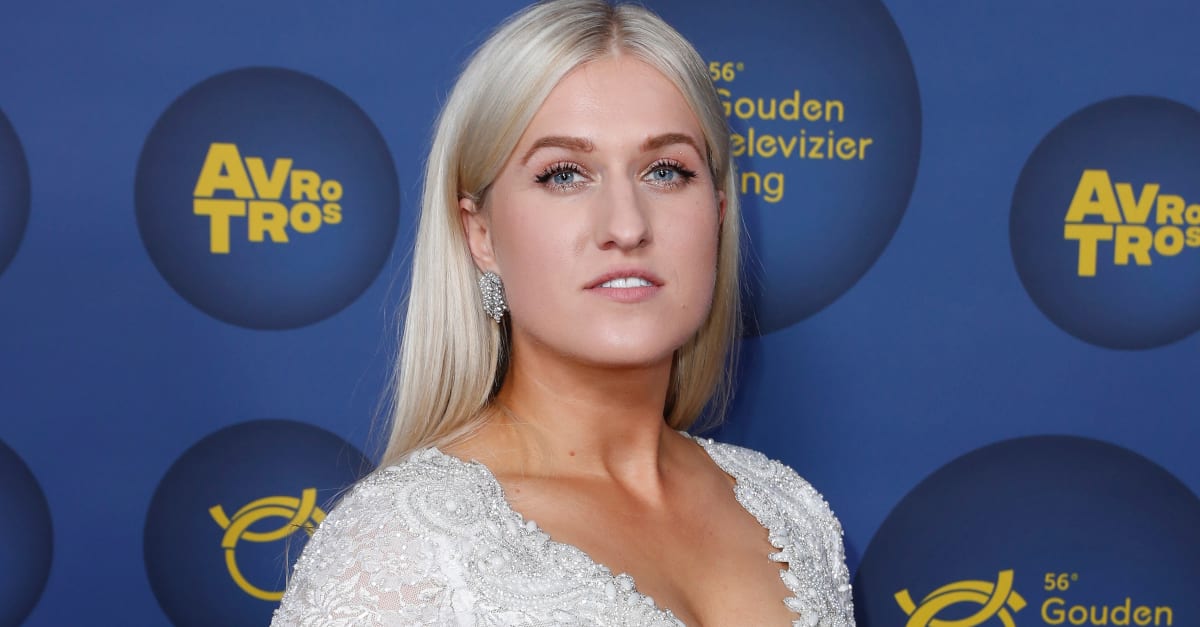 Britt Dekker deelt prachtige foto na groot verlies | Shownieuws