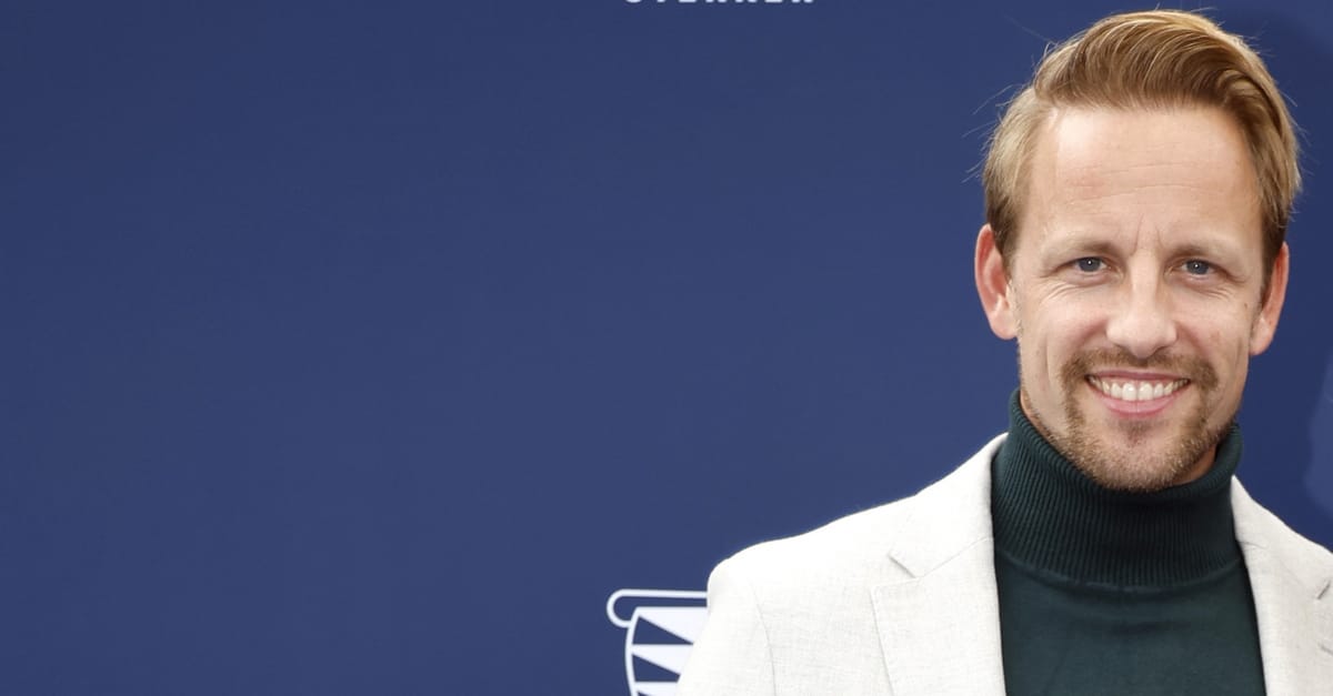 Michel Mulder deelt verschrikkelijk nieuws in Stars On Stage | Shownieuws