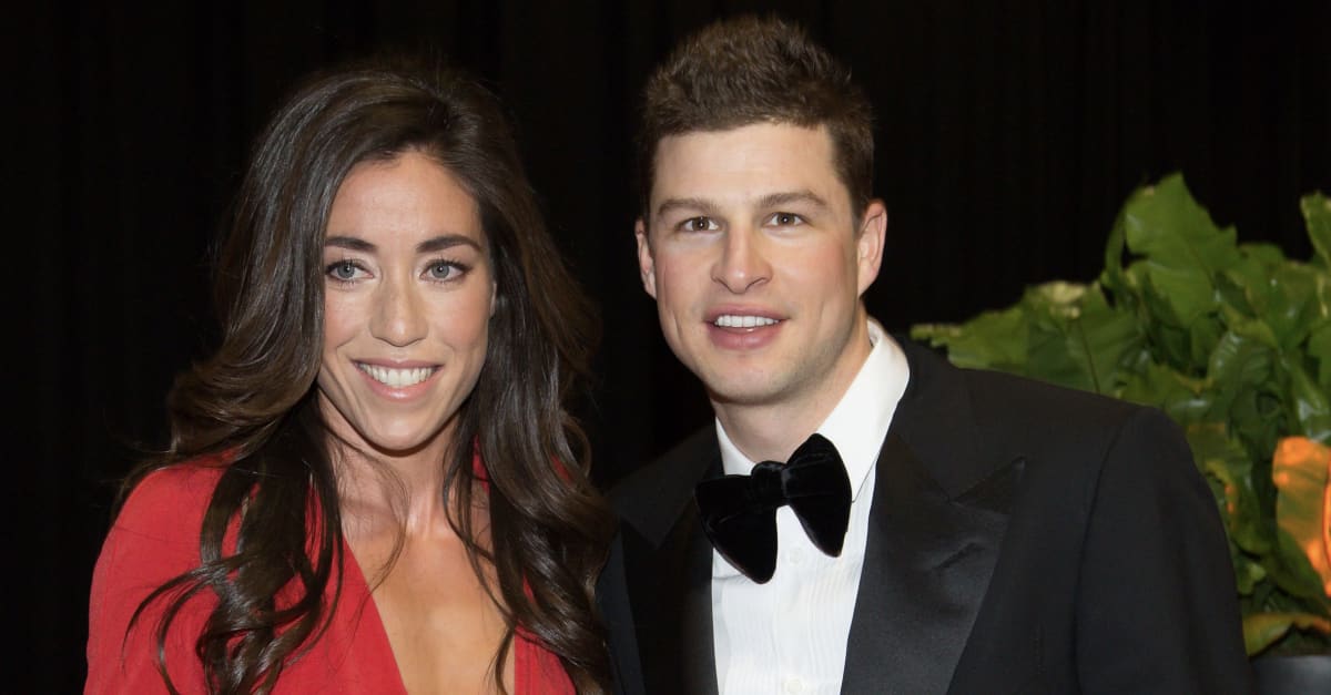 Sven Kramer en Naomi van As opnieuw ouders geworden | Shownieuws