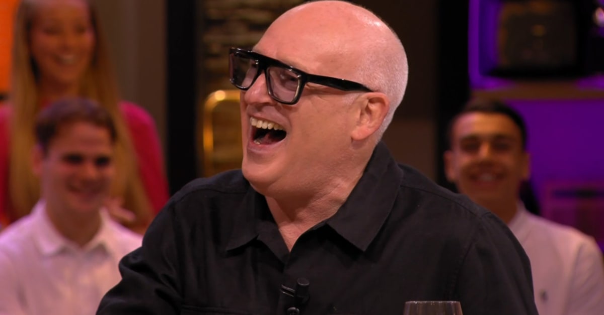 René vertelt over wildplassende Wim Kieft: 'Hij rende terug naar de ...