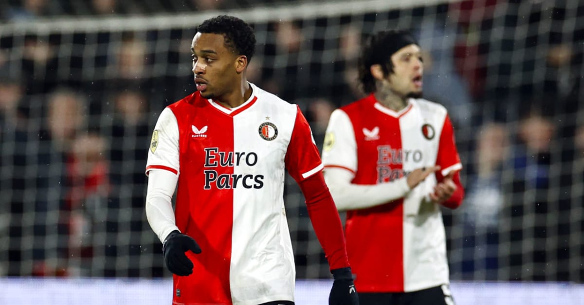 Feyenoord speelt gelijk tegen NEC en raakt verder achterop bij PSV
