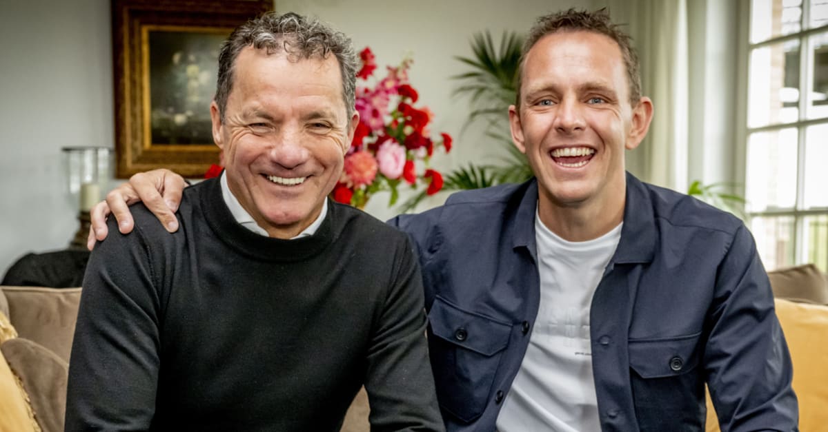 John de Bever en partner Kees gaan het theater in! | Vandaag Inside