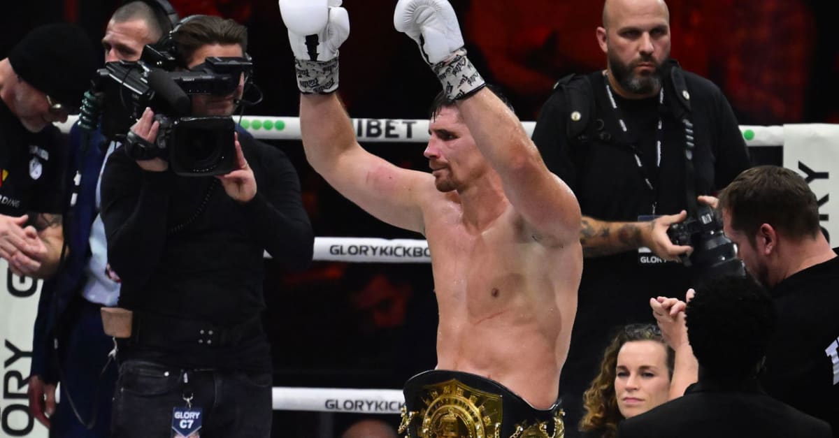 Rico Verhoeven verdedigt tegen Levi Rigters met succes wereldtitel