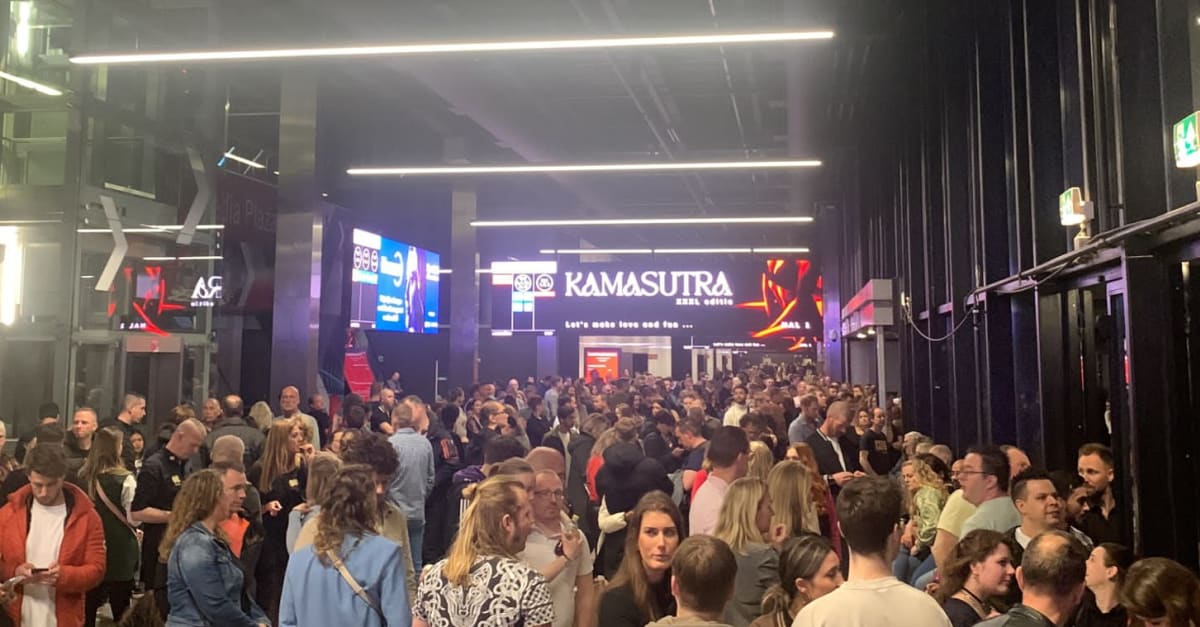 Kamasutrabeurs afgelast om instortingsgevaar | Hart van Nederland