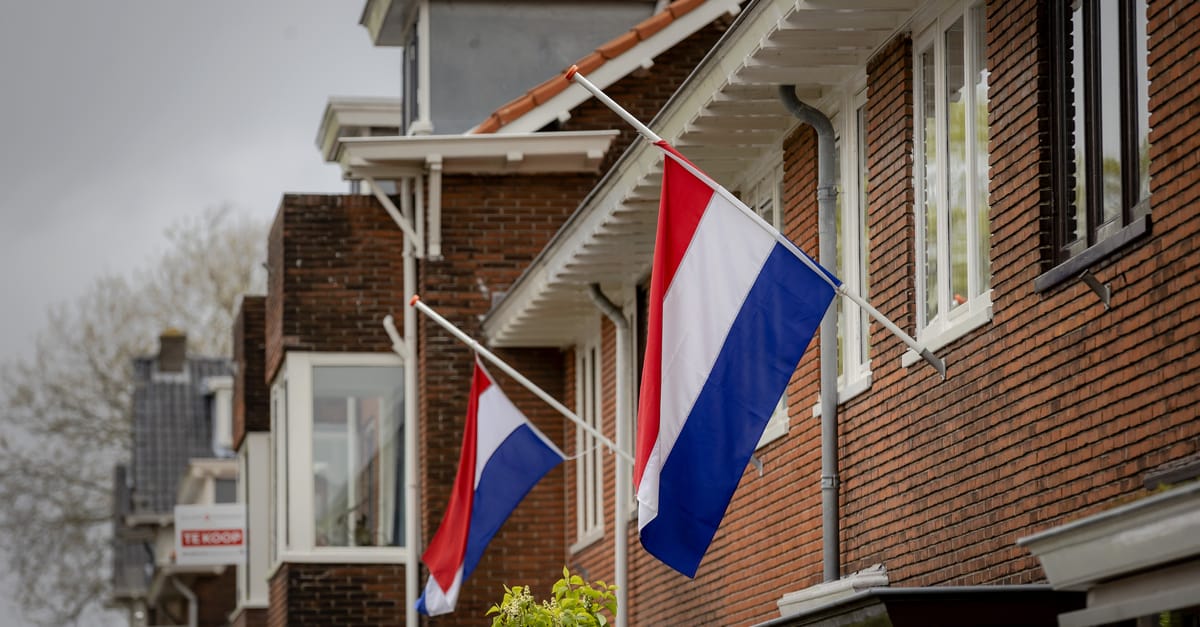 Zo hang je de Nederlandse vlag op 4 en 5 mei volgens de regels | Hart