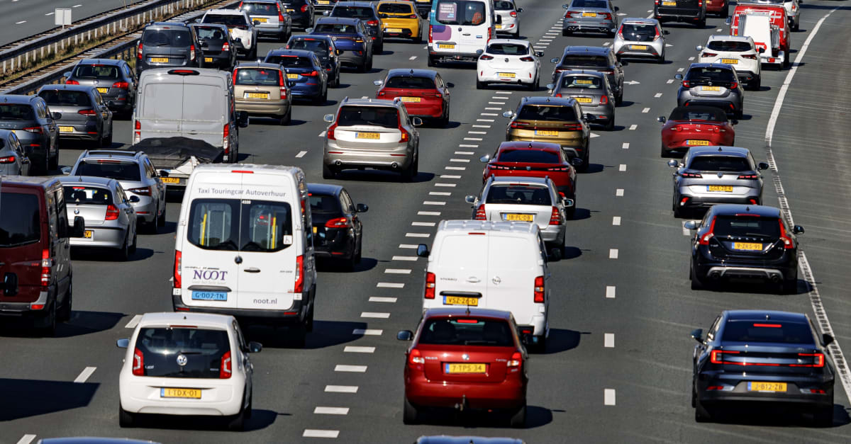 Hele drukke avondspits: bijna 1000 kilometer file op Nederlandse wegen
