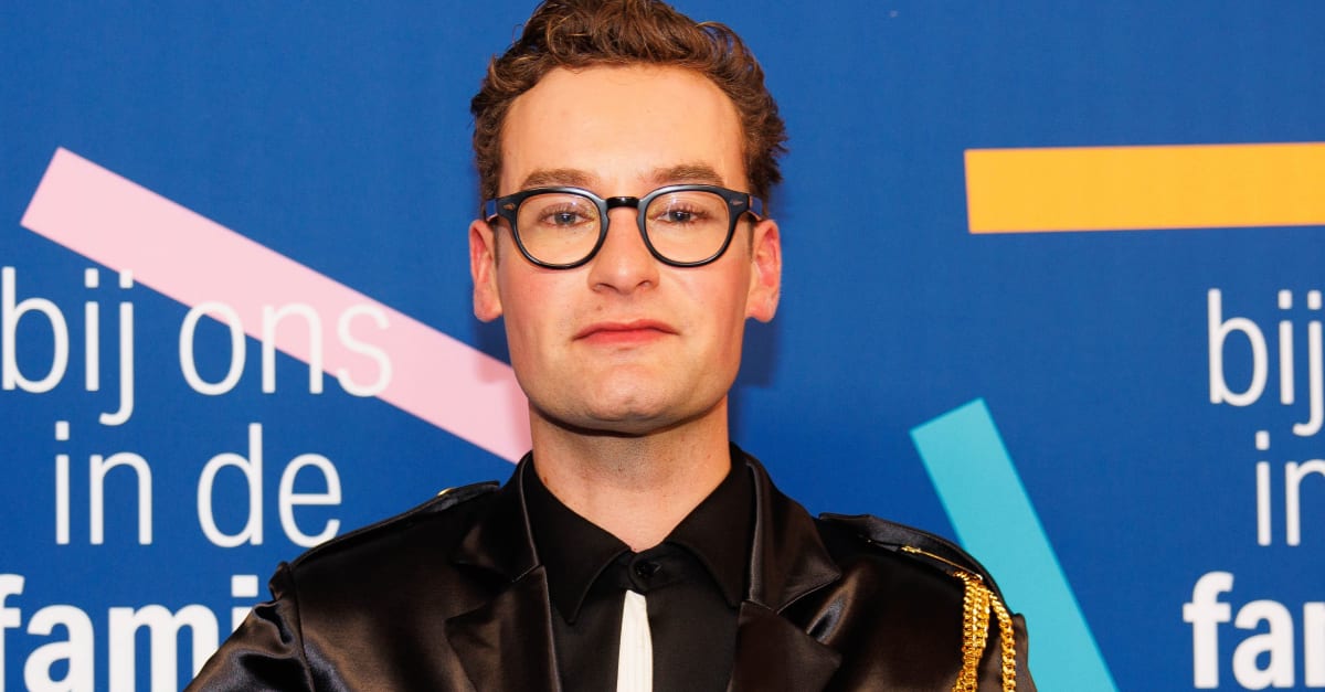 Presentator Splinter Chabot voor ton opgelicht door aannemer | Hart van