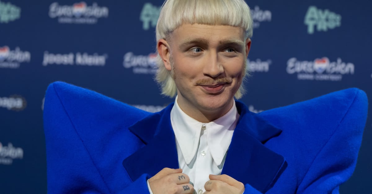 Joost Klein in emotioneel interview: &lsquo;Hoop dat mijn ouders trots op mij