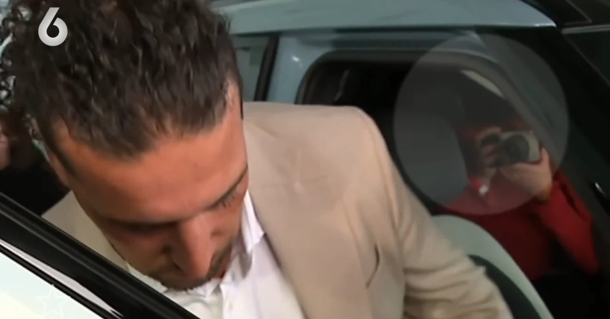 Vlogcamera gespot in auto Ali B op eerste zittingsdag hoger beroep