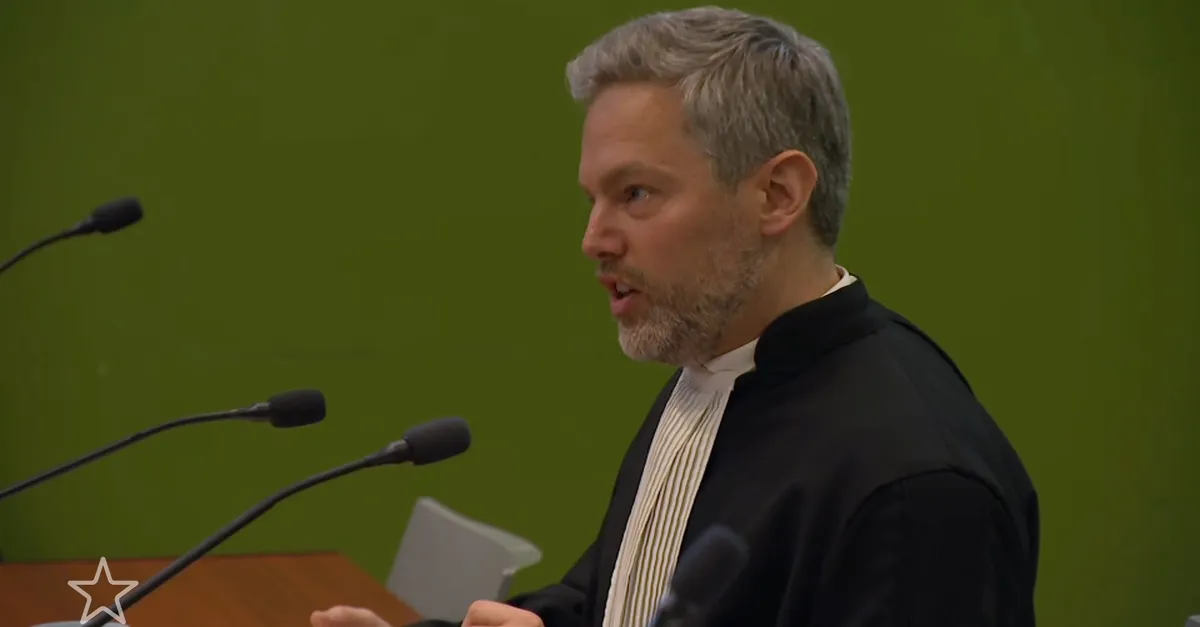 Edwin de Roy van Zuydewijn wil niet alleen inzage in scripts rondom ...