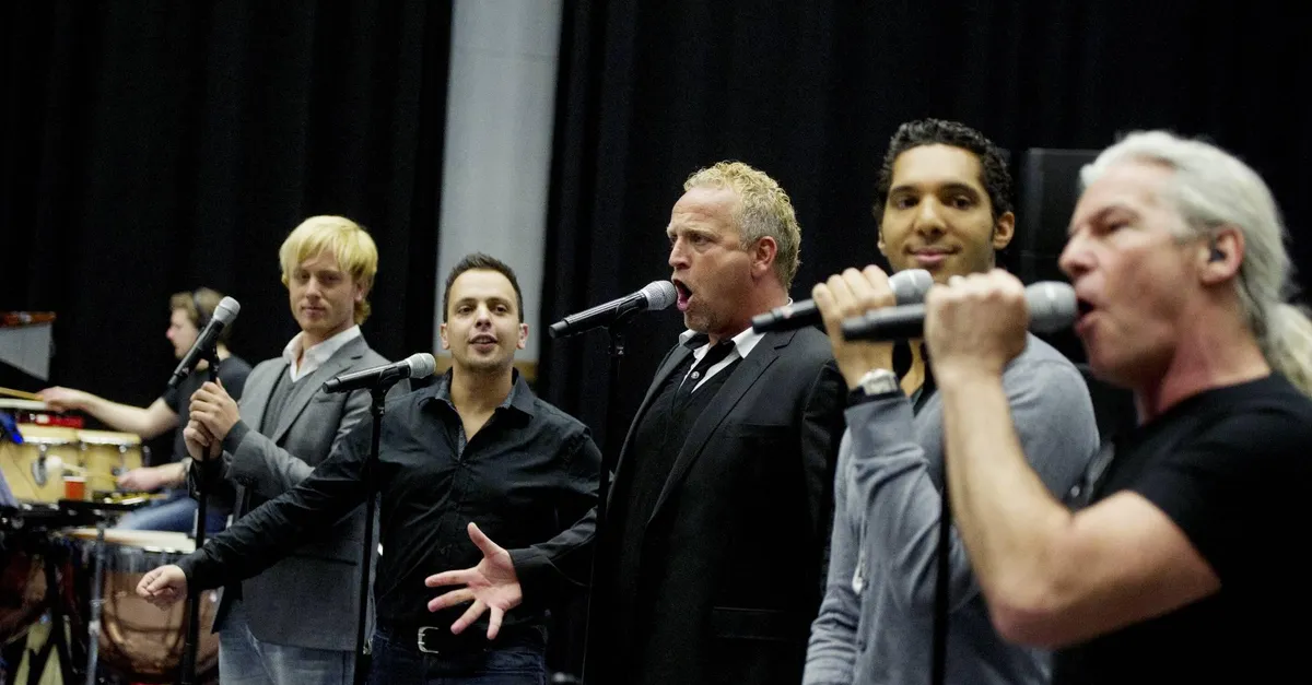 Gordon heeft zinnen gezet op nieuwe boyband | Shownieuws