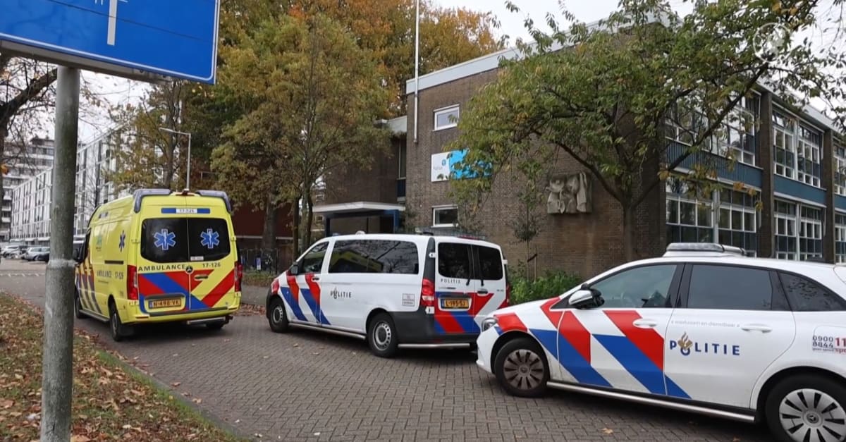 Gewonde bij steekpartij school Schiedam, twee leerlingen aangehouden ...