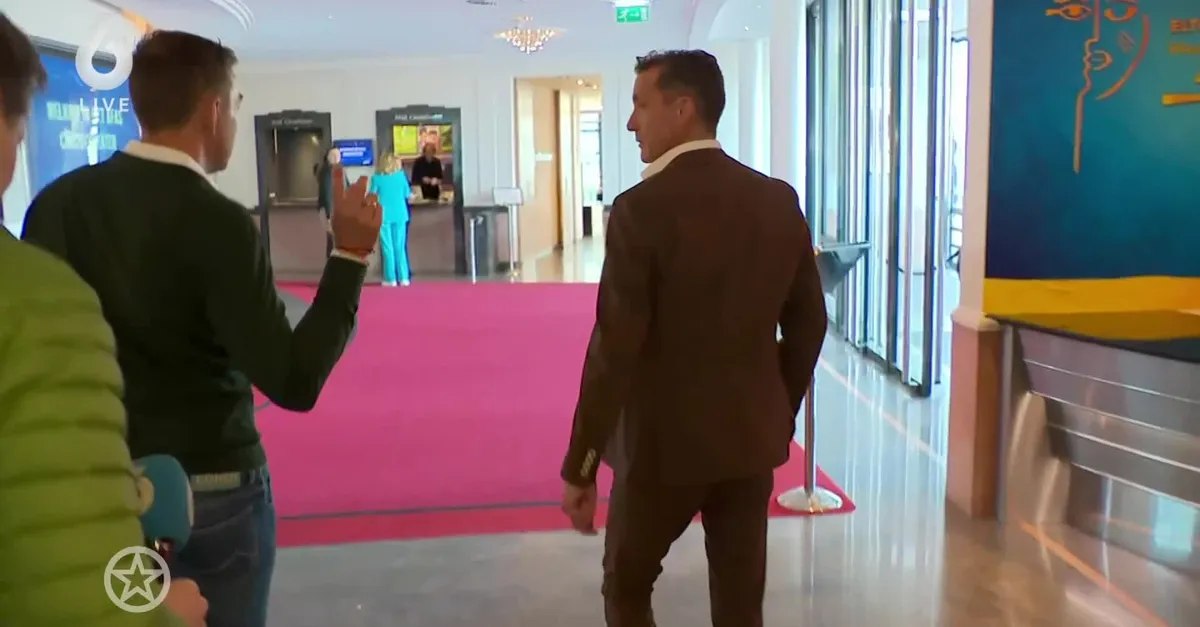 Shownieuws: John de Bever trapt in 1 april grap